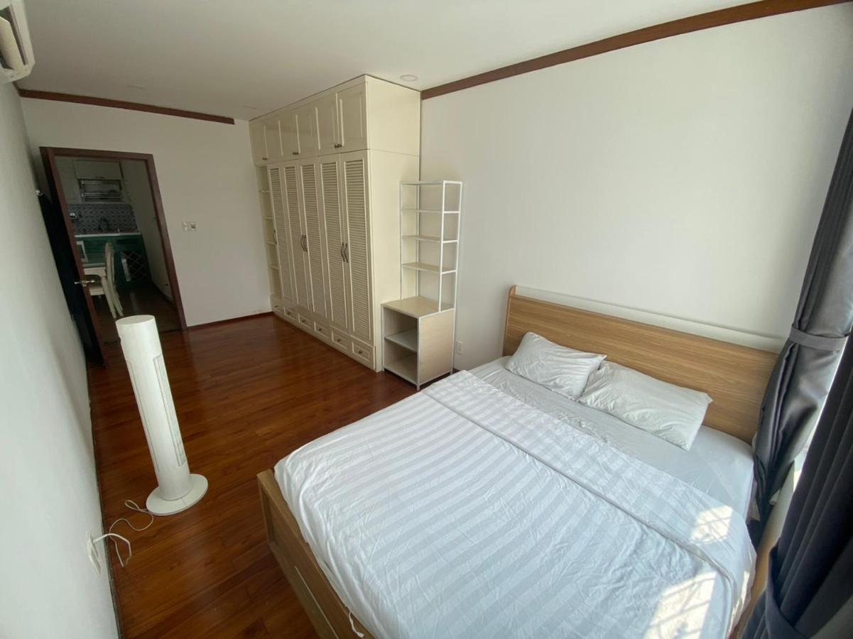 Căn hộ Spacious In District 7 *